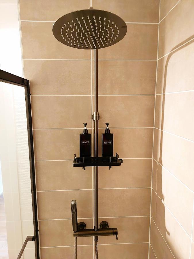 Champon - Lumineux 2 Chambres Avec Garage Prive - Tram A 1 Min 그르노블 외부 사진